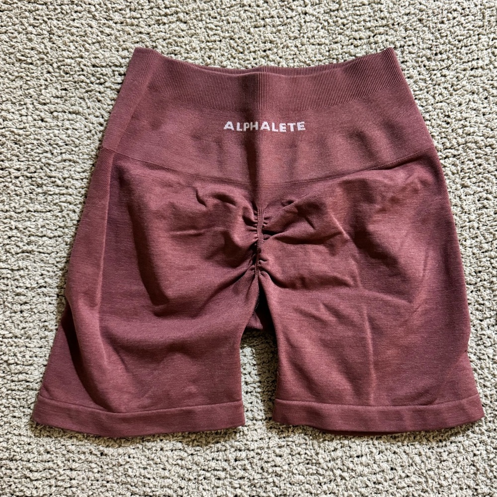 Alphalete Amplify Shorts 4.5”